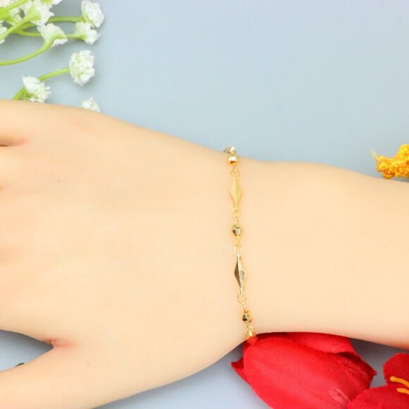 "Elegant & Trendy Bracelet, A Perfect Gift for Women, Thoughtful, EVCH1674 - Picture 6 of 10